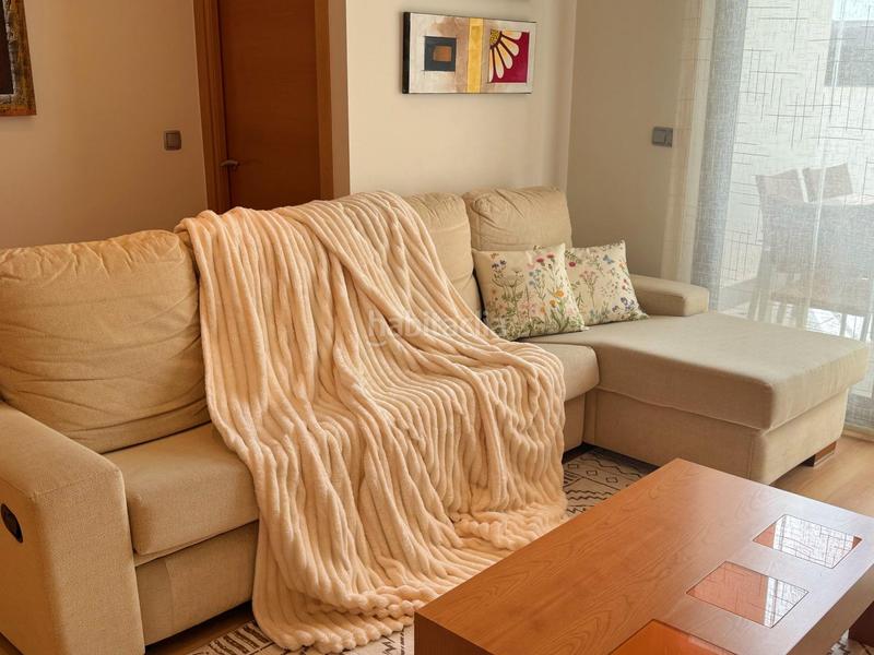 Foto b6424e20-7529-4e16-a348-57288494d118. Rent ground floor in alcoy 30 in Campello Playa Campello (el)