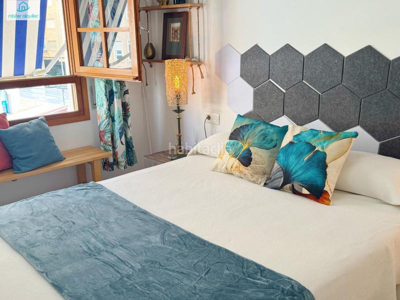 Foto b4de962b-87fd-4346-83af-77076d0253d7. Lloguer apartament a calle sant bartolomeu 128 a Campello (el)