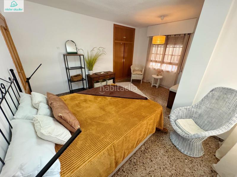 Foto cbb15f97-d3ce-43cf-8b6e-2aa597489e72. Location appartement dans calle sant bartolomeu 128 dans Campello (el)