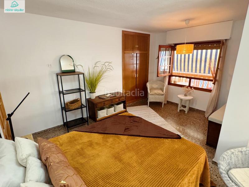 Foto 3a7bf1d8-2314-42b4-bae6-edd267a4324f. Rent apartment in calle sant bartolomeu 128 in Campello Playa Campello (el)