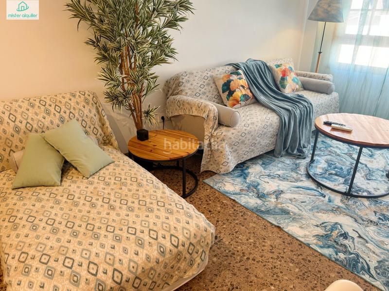 Foto 84228bab-94d5-485a-b5d9-5b57ed593429. Rent apartment in calle sant bartolomeu 128 in Campello Playa Campello (el)