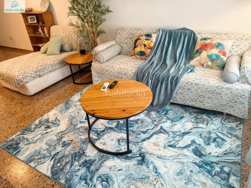 Foto a84d83c6-c33d-4de9-b08e-1a73c8f35bc8. Rent apartment in calle sant bartolomeu 128 in Campello Playa Campello (el)