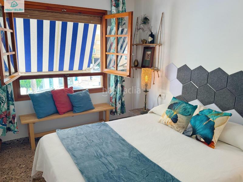 Foto d6b97b5e-86c5-4925-9dbe-5e6f56101b50. Rent apartment in calle sant bartolomeu 128 in Campello Playa Campello (el)