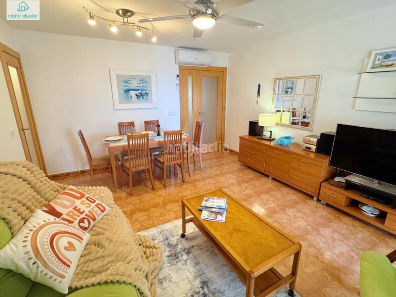 Foto 66ba26b9-3643-4b54-b610-f1bc0e638d22. Location appartement dans calle sant vicent 109 dans Campello (el)