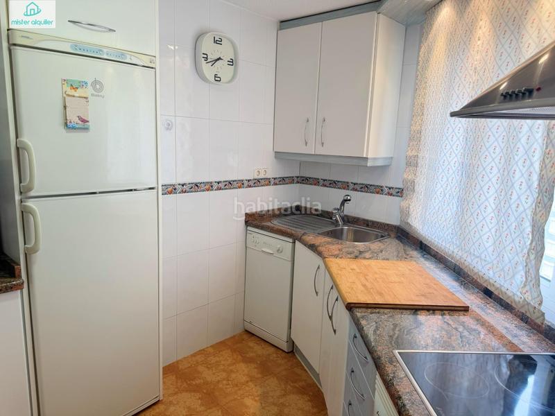 Foto c0489877-b6b9-4879-bff6-fd13ad9bf501. Location appartement dans calle sant vicent 109 dans Campello (el)