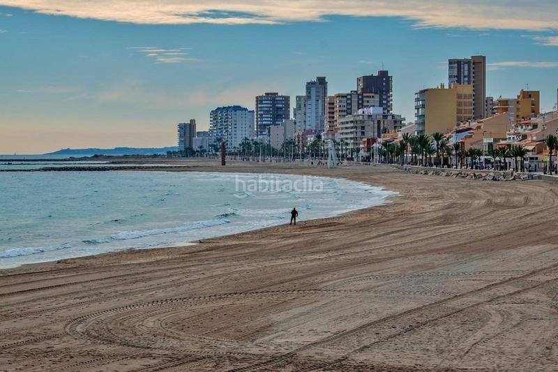 Foto dc549f6a-3dec-4700-aea0-1446d4e977d3. Location appartement dans calle sant vicent 109 dans Campello (el)