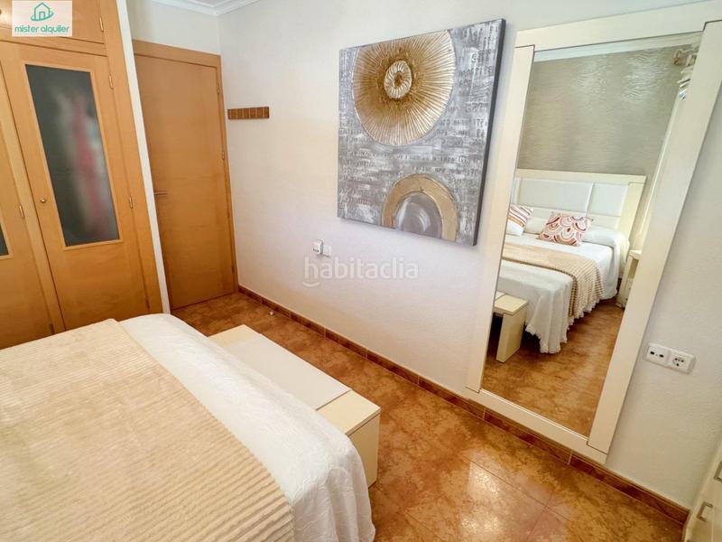 Foto ec749787-bcbe-441f-9601-6d78bbd7b6a6. Location appartement dans calle sant vicent 109 dans Campello (el)