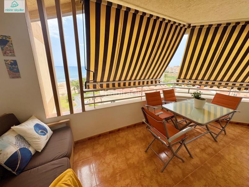 Foto f3639369-1f24-46ef-ac4f-83ba118cc035. Location appartement dans calle sant vicent 109 dans Campello (el)