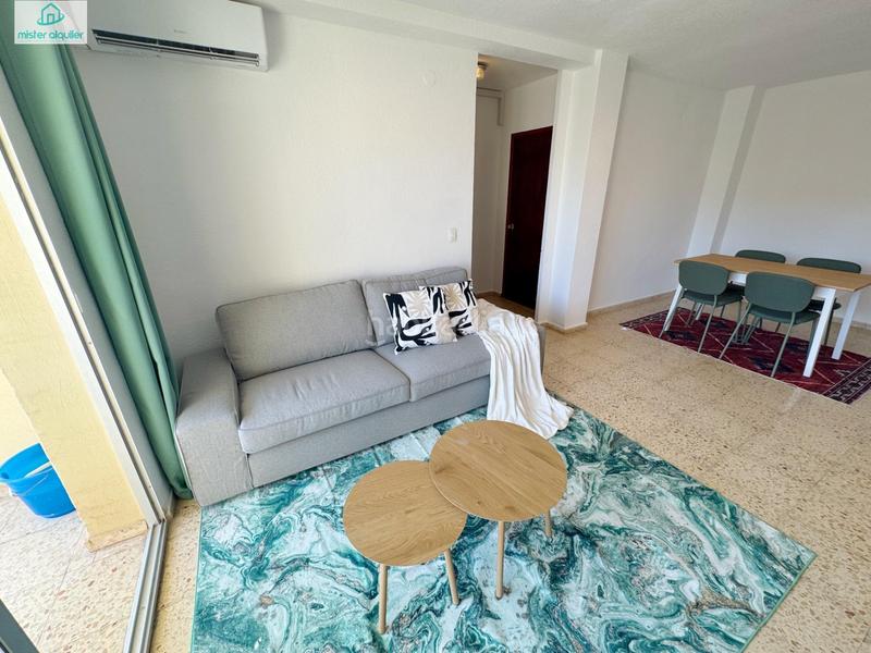 Foto 5b73af3e-d209-4105-a406-be88c2f0e901. Lloguer apartament a frasquito roc 5 a Campello Playa Campello (el)