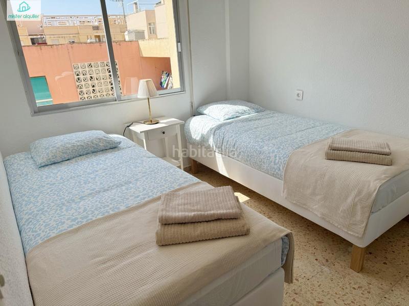 Foto 802b0c18-f55b-4d70-9431-0cd08dcdb5c1. Lloguer apartament a frasquito roc 5 a Campello Playa Campello (el)