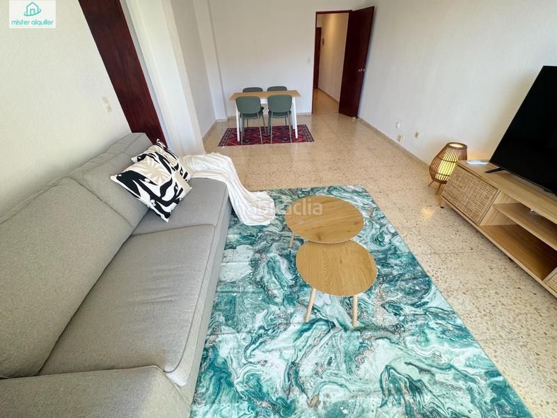 Foto 87405a38-dcac-4c48-af2a-dbb1c1c1b864. Lloguer apartament a frasquito roc 5 a Campello Playa Campello (el)