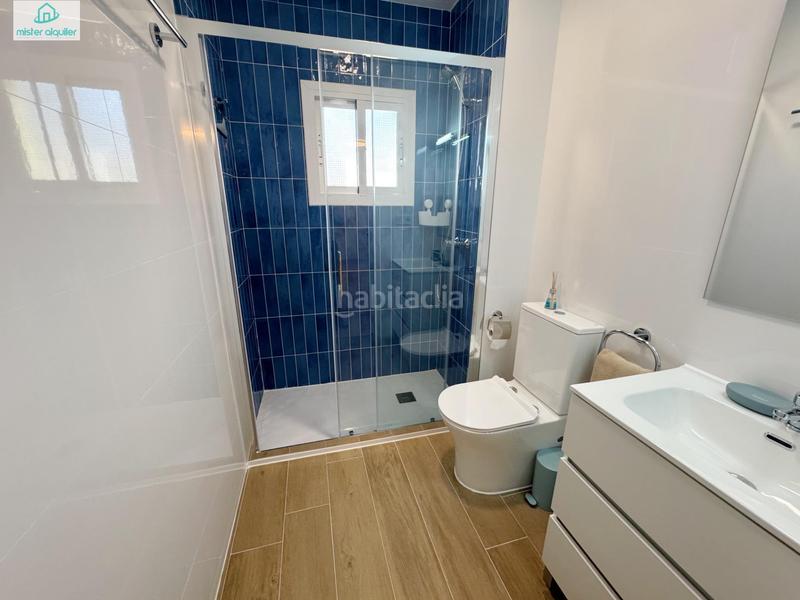 Foto 3534e626-937d-45b6-bff6-43efef7a7ef7. Alquiler apartamento en frasquito roc 5 en Campello Playa Campello (el)