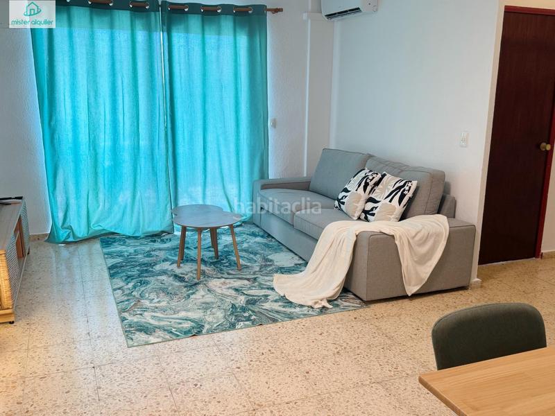 Foto 8ba27700-3169-419c-bf70-0510a28ff80d. Rent apartment in frasquito roc 5 in Campello Playa Campello (el)
