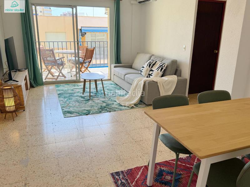 Foto ed379e87-0aa7-4662-8bc1-2653119622ed. Rent apartment in frasquito roc 5 in Campello Playa Campello (el)