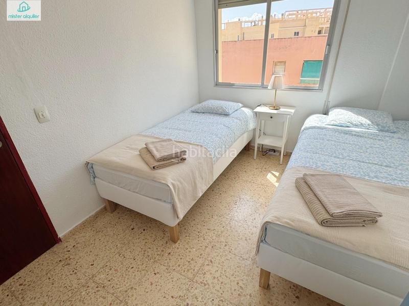 Foto b3639b9a-60d0-47c0-b113-fba7d445dd47. Location appartement dans frasquito roc 5 dans Campello Playa Campello (el)