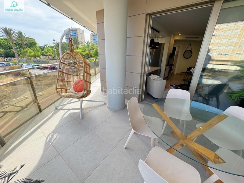 Foto b9e439f4-dc8e-4c5d-a69b-e339c9333055. Lloguer apartament a calle mar alta 10 a Campello Playa Campello (el)