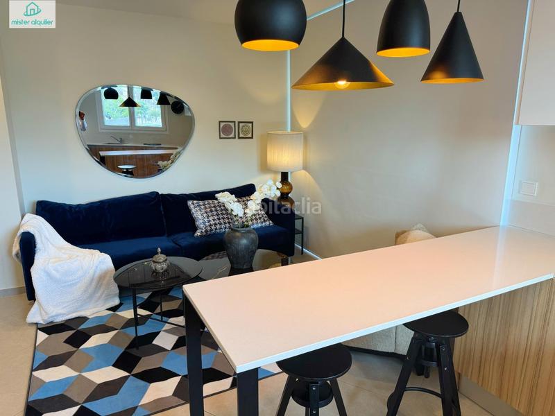 Foto c92f933d-ddfe-4fc4-89ac-c55700748f61. Lloguer apartament a calle mar alta 10 a Campello Playa Campello (el)