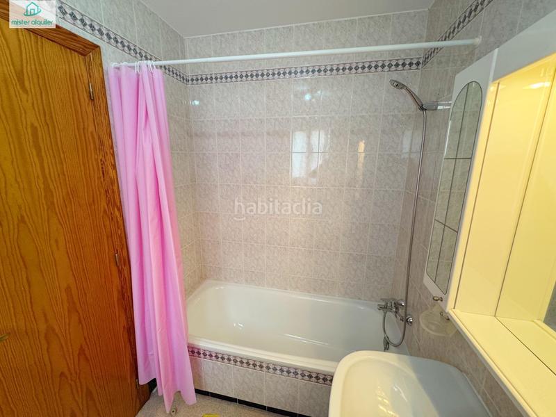 Foto 0fc11383-2595-415d-aed9-06ba8ccec439. Lloguer casa a albayna 3 a Pueblo Español-Coveta Fumá Campello (el)
