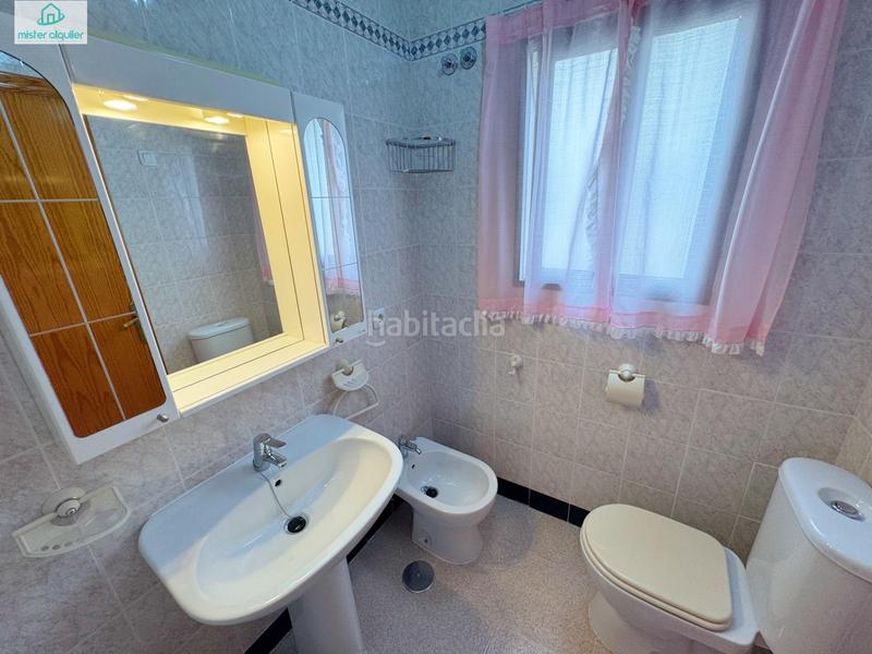 Foto 36d8ca29-6c0c-4884-8a27-8346be9a481e. Lloguer casa a albayna 3 a Pueblo Español-Coveta Fumá Campello (el)