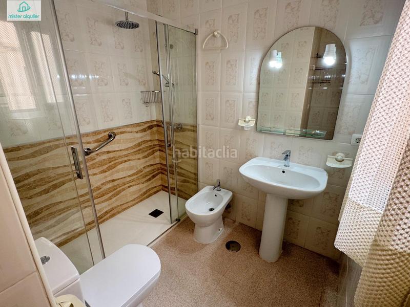 Foto 7739dff5-9723-454c-8f23-d036d42e9ff9. Lloguer casa a albayna 3 a Pueblo Español-Coveta Fumá Campello (el)