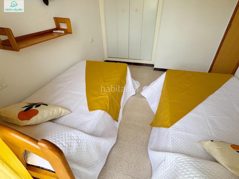 Foto 86a765b0-77f1-4198-8808-6590a5e55a1a. Lloguer casa a albayna 3 a Pueblo Español-Coveta Fumá Campello (el)