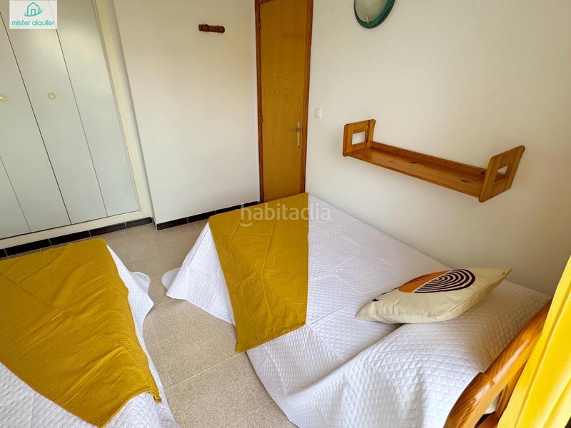 Foto ad254275-2c69-4812-a60a-3cafe7406d15. Lloguer casa a albayna 3 a Pueblo Español-Coveta Fumá Campello (el)