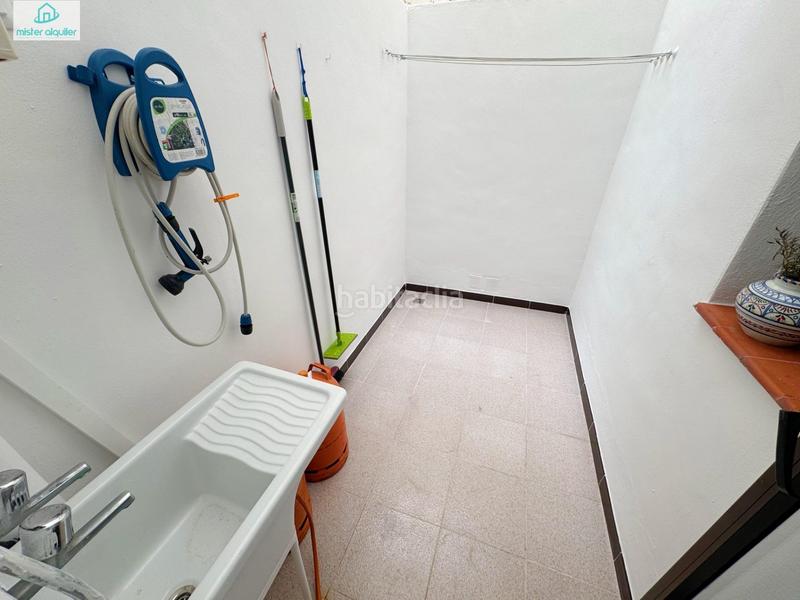 Foto d749b498-de40-47ee-a3b0-73348cad2fbb. Lloguer casa a albayna 3 a Pueblo Español-Coveta Fumá Campello (el)