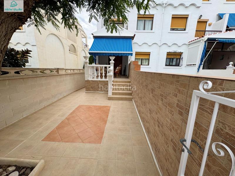 Foto 2fe6a1be-8f10-44d0-baca-929f62380af0. Location maison dans albayna 3 dans Pueblo Español-Coveta Fumá Campello (el)