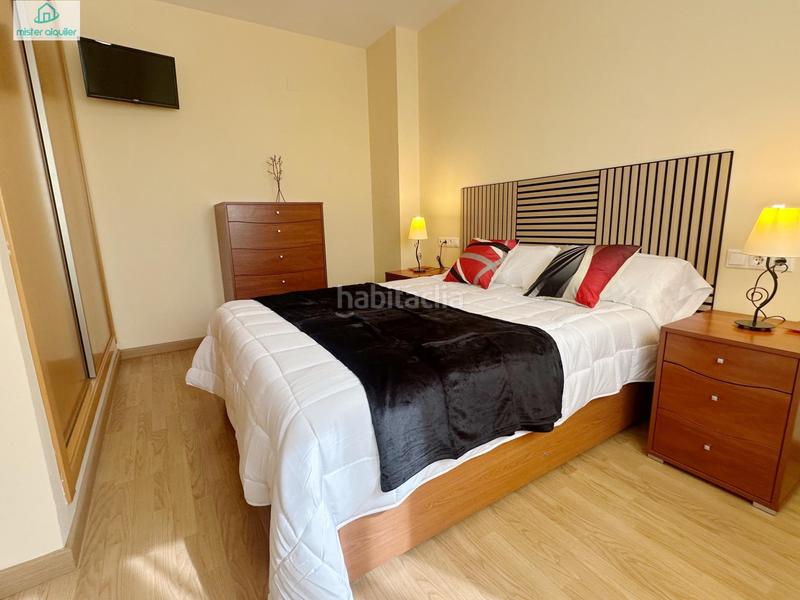 Foto 9df74754-316f-4ff4-9d76-1ff6e418ee13. Lloguer apartament a avenida alcoy 7 a Campello Playa Campello (el)