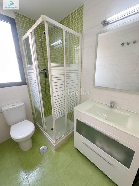 Foto add59ef8-87c7-4edb-ad1b-f43a6b38a32e. Lloguer apartament a avenida alcoy 7 a Campello Playa Campello (el)
