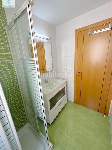 Foto c2abcccc-0cdf-45f2-a9e6-022755d57161. Lloguer apartament a avenida alcoy 7 a Campello Playa Campello (el)