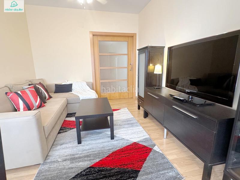 Foto e1a128b2-eb39-45a6-b1ac-2fb9faf43f6a. Lloguer apartament a avenida alcoy 7 a Campello Playa Campello (el)