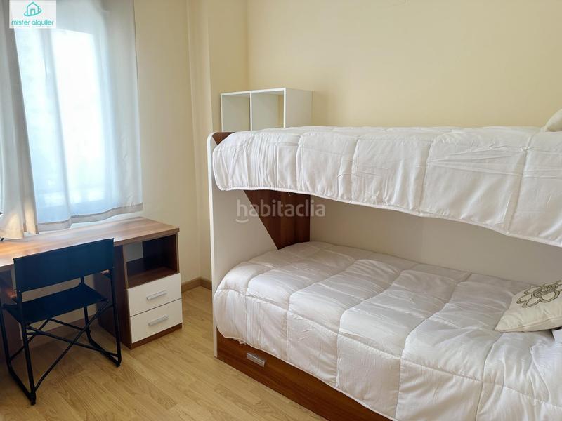 Foto fb7e6e88-01c5-410c-b710-8a160d79c4d1. Lloguer apartament a avenida alcoy 7 a Campello Playa Campello (el)