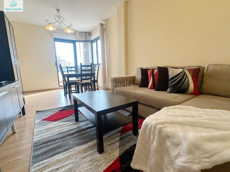 Foto 1c603110-ab6b-413e-8f02-bd546c9b11bf. Rent apartment in avenida alcoy 7 in Campello Playa Campello (el)