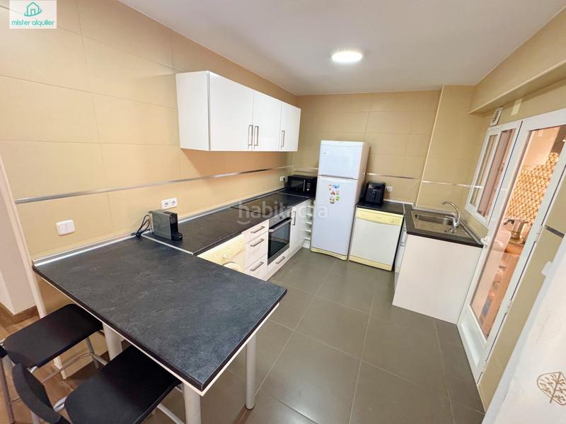 Foto 002153ec-de8f-43d2-80f6-0615b63f3169. Location appartement dans gabriel miro 16 dans Campello Playa Campello (el)