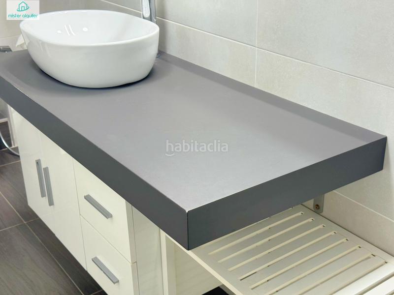 Foto c1e87d74-8af3-401c-ad2f-d3a083ef0320. Location appartement dans gabriel miro 16 dans Campello Playa Campello (el)