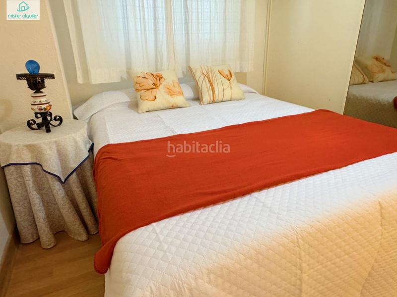 Foto 64751a77-d5c8-4295-b3d2-d787b0ef9ec2. Rent apartment in calle calle de colón in Campello Playa Campello (el)