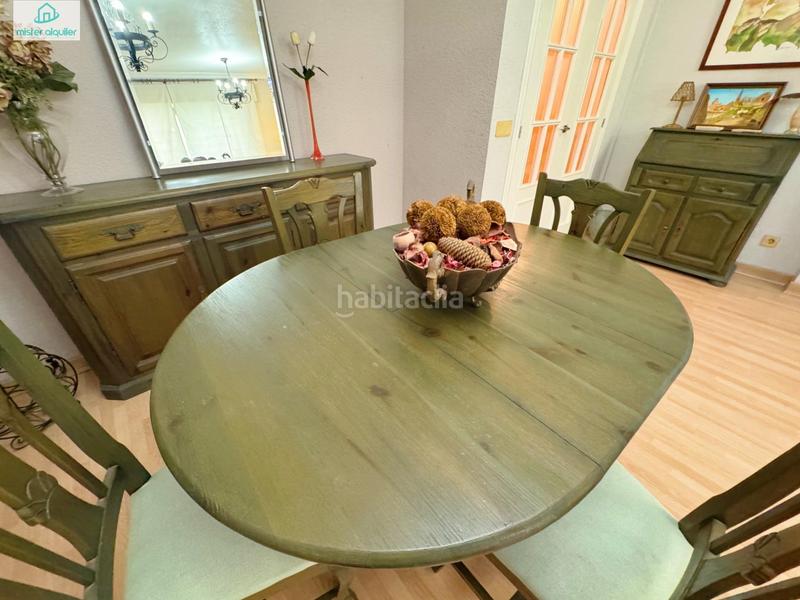 Foto c6d53c78-e4ad-408b-9389-affc58db5798. Rent apartment in calle calle de colón in Campello Playa Campello (el)