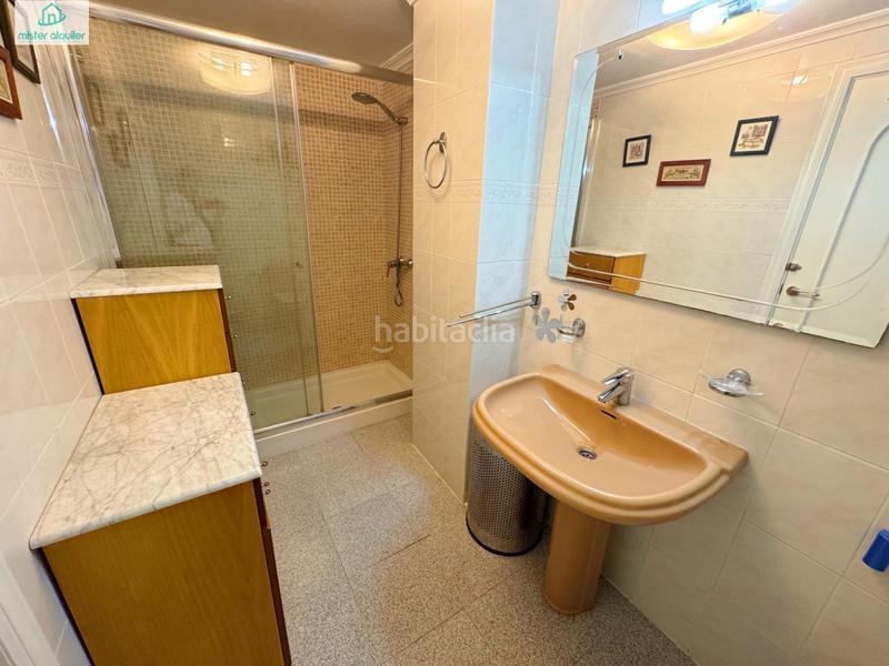 Foto fab1b373-8e97-4fb3-a2f0-a1b974b183be. Rent apartment in calle calle de colón in Campello Playa Campello (el)