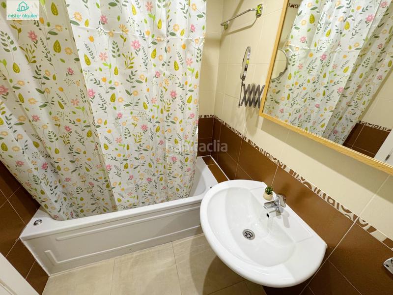 Foto d2c3b187-5c7e-4979-ba16-43d09f99d298. Alquiler apartamento en calle sant pere 148 apartamento en planta baja a 1 minuto de la playa en el campello en Campello (el)