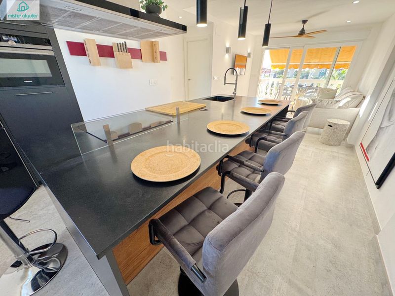 Foto f2567bec-2177-4263-8b37-eddd46b9390a. Miete appartement in pinta la 6 in Playa Muchavista Campello (el)