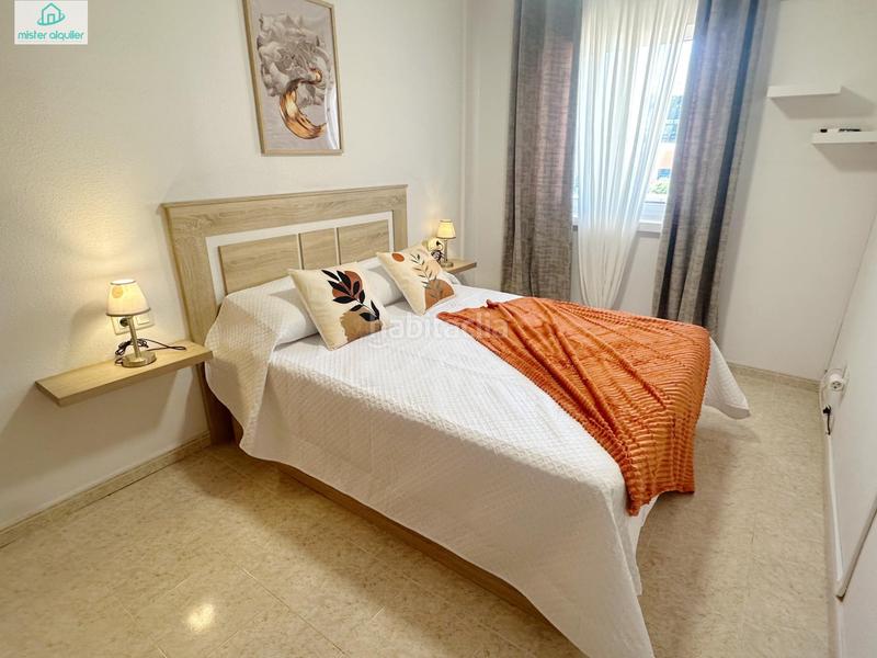 Foto 15b530ad-a913-45f9-8bc1-d12bc34b957b. Miete appartement in calle de san bartolomé 33 in Campello (el)