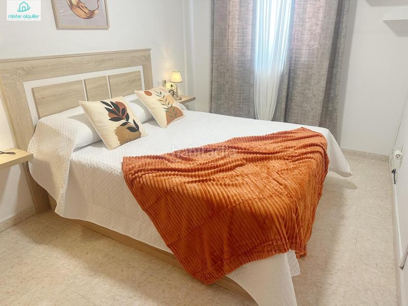 Foto 3295484b-a003-46e4-876c-ce647d85cfe2. Miete appartement in calle de san bartolomé 33 in Campello (el)