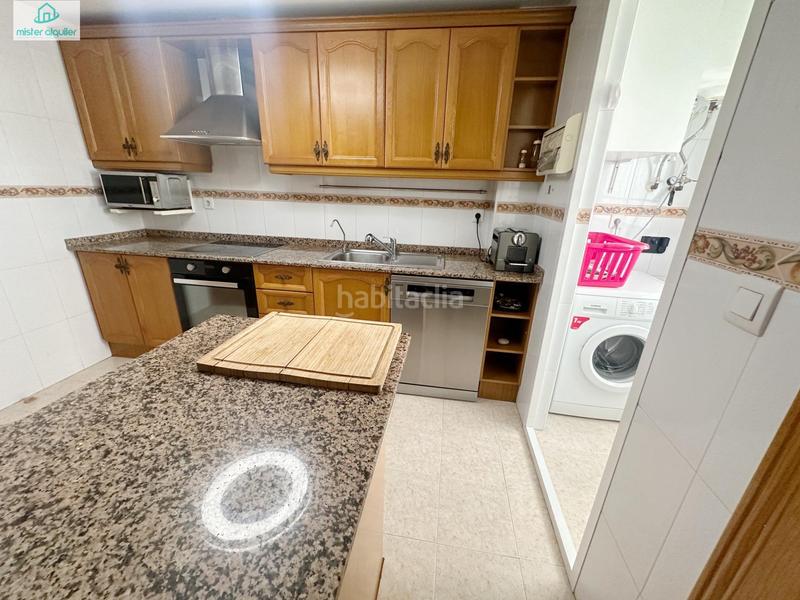 Foto 6692298c-4f39-4abd-8f77-568161038097. Miete appartement in calle de san bartolomé 33 in Campello (el)
