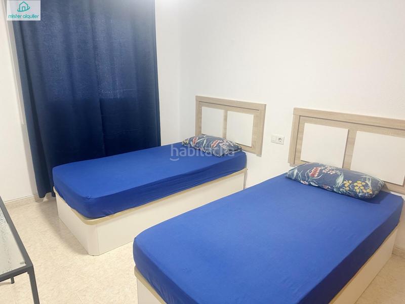 Foto 67ea0c51-084e-430d-8257-6d406f17f472. Miete appartement in calle de san bartolomé 33 in Campello (el)
