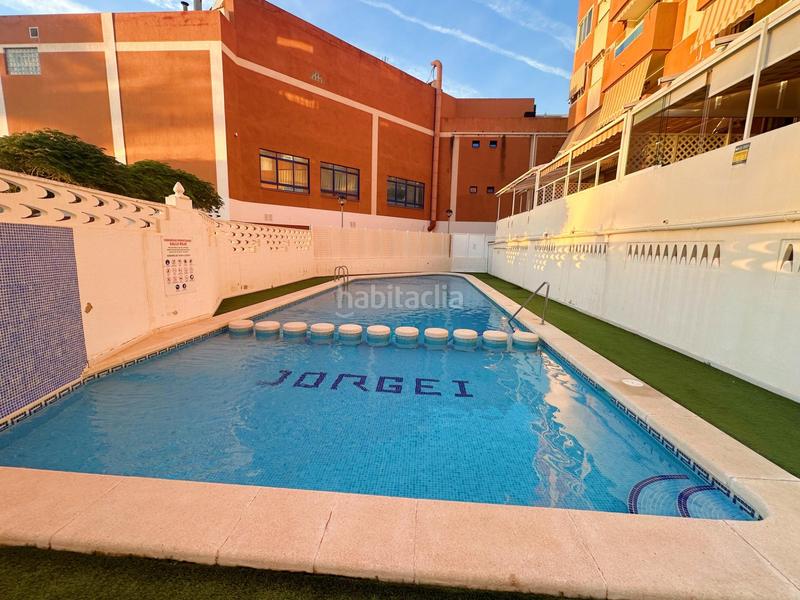 Foto 8d80c84b-580c-448a-96be-311194aa0a5a. Miete appartement in calle de san bartolomé 33 in Campello (el)