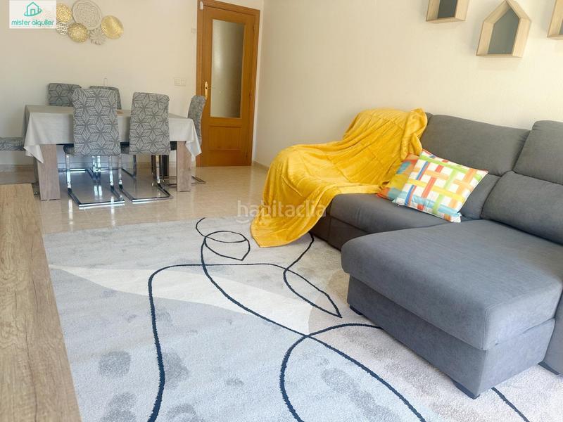 Foto ddf58f39-7ddb-462f-911e-db2ff9b81f2e. Miete appartement in calle de san bartolomé 33 in Campello (el)