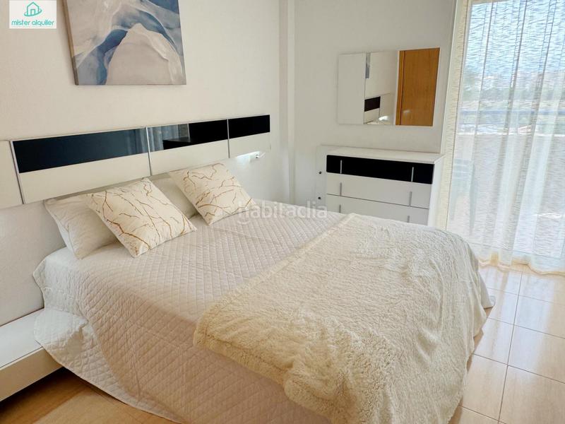 Foto af0730ea-f72e-490d-8b6e-a4d15e29fb0d. Location appartement dans avenida ausias march 1 dans Campello (el)