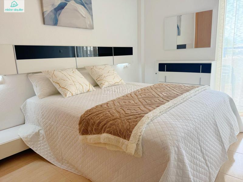 Foto 3df28a34-e01c-4f2e-a100-779f79ecac7d. Rent apartment in avenida ausias march 1 in Campello Playa Campello (el)
