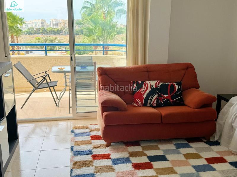 Foto 44548520-d1d9-4d6c-84e4-2447b10b4fc1. Rent apartment in avenida ausias march 1 in Campello Playa Campello (el)